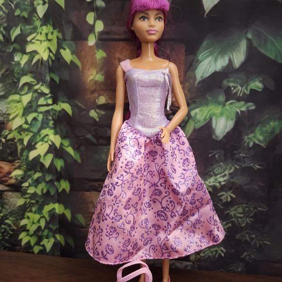 Barbies - Picture 7 of 10